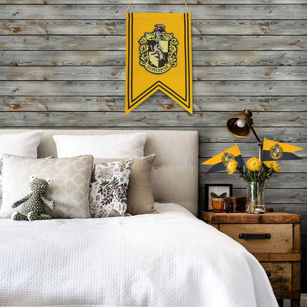 *Hufflepuff Banner and Flag Set