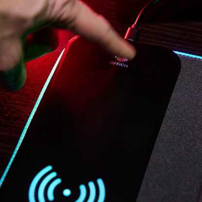 Giant Playmat and Mobile Phone Charger - Batman Arkham