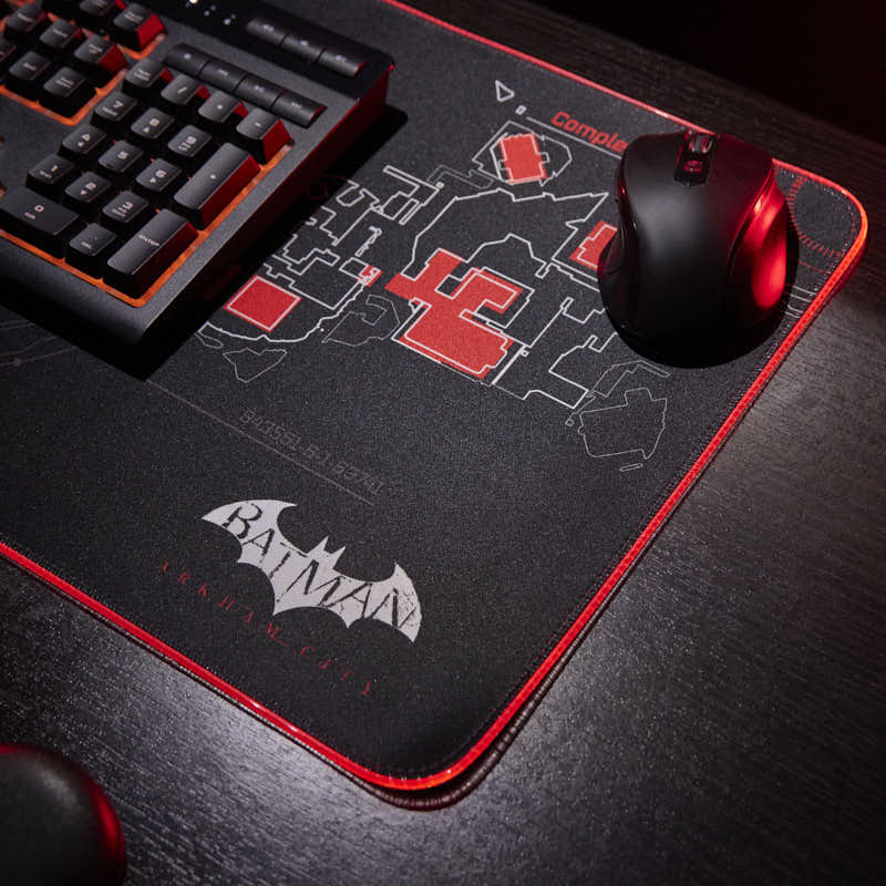 Giant Playmat and Mobile Phone Charger - Batman Arkham