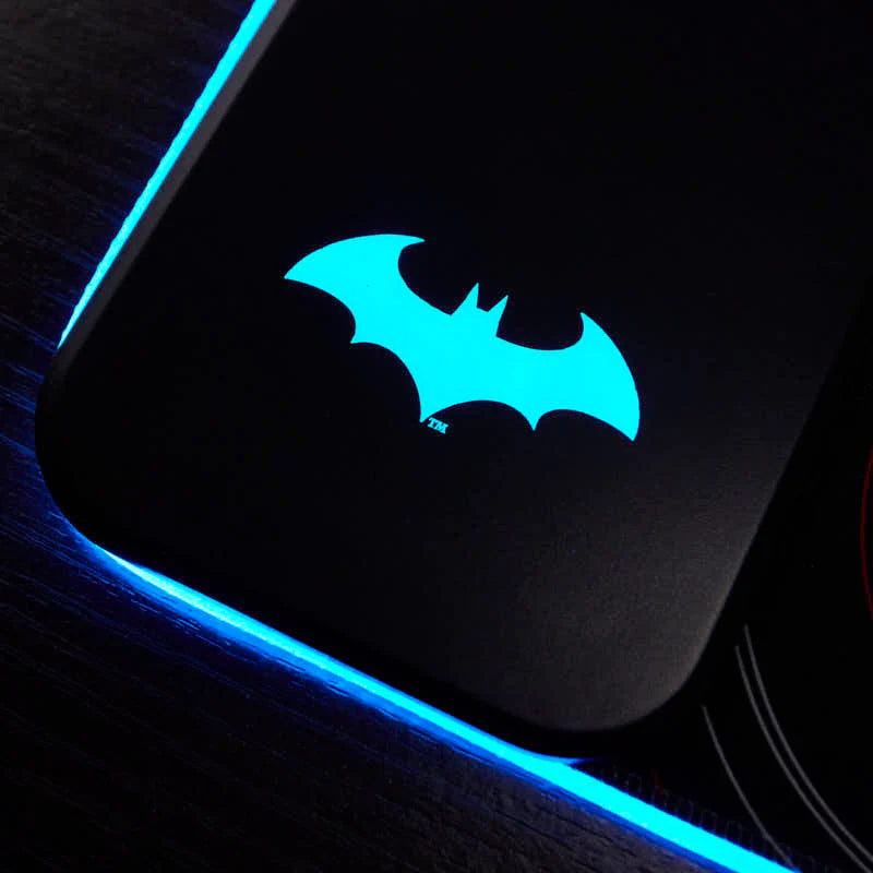 Giant Playmat and Mobile Phone Charger - Batman Arkham