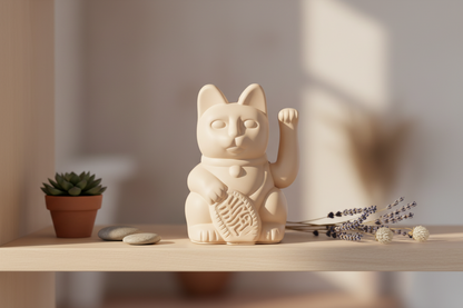 Gelukskat met okerkleurige accenten