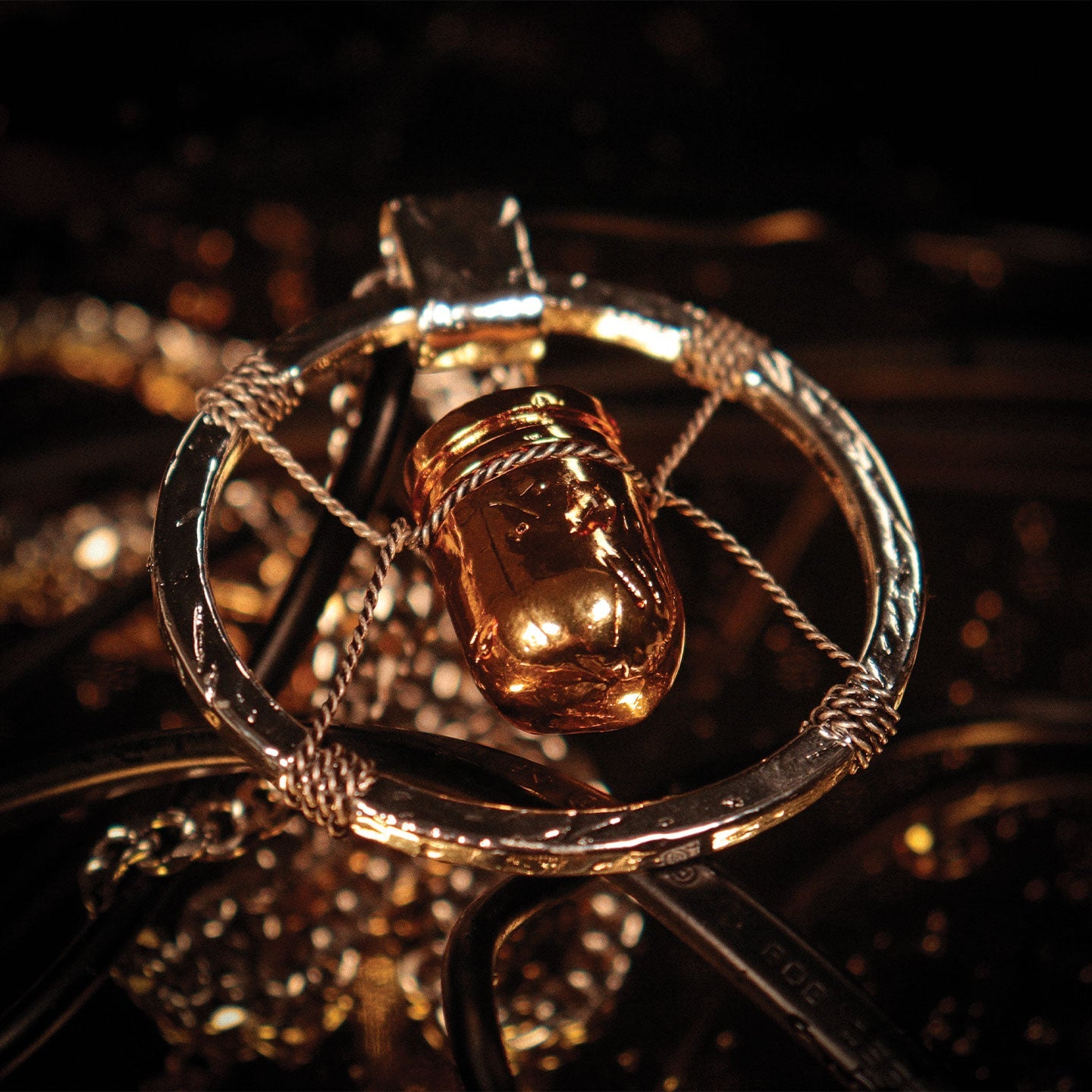 Objet collector Cyberpunk 2077 - V’s Bullet Necklace – Precious Metal VariantRObjet collector Cyberpunk 2077 - V’s Bullet Necklace – Precious Metal VariantéObjet collector Cyberpunk 2077 - V’s Bullet Necklace – Precious Metal VariantpObjet collector Cyberpunk 2077 - V’s Bullet Necklace – Precious Metal VariantlObjet collector Cyberpunk 2077 - V’s Bullet Necklace – Precious Metal VariantiObjet collector Cyberpunk 2077 - V’s Bullet Necklace – Precious Metal VariantqObjet collector Cyberpunk 2077 - V’s Bullet 