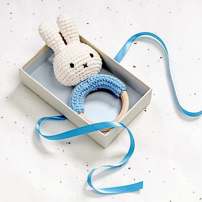 Hochet en Crochet Miffy - Bleu pastel