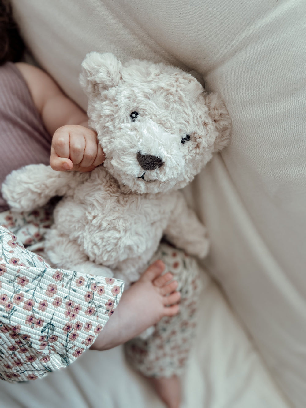 Lou the Bear White Noise Plush