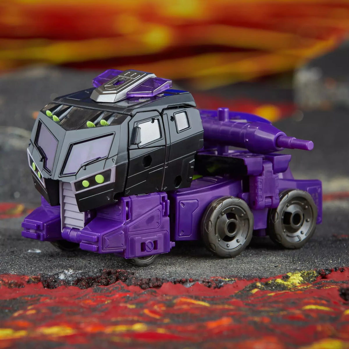 Transformers Generations Legacy United Voyager Decepticon Motormaster