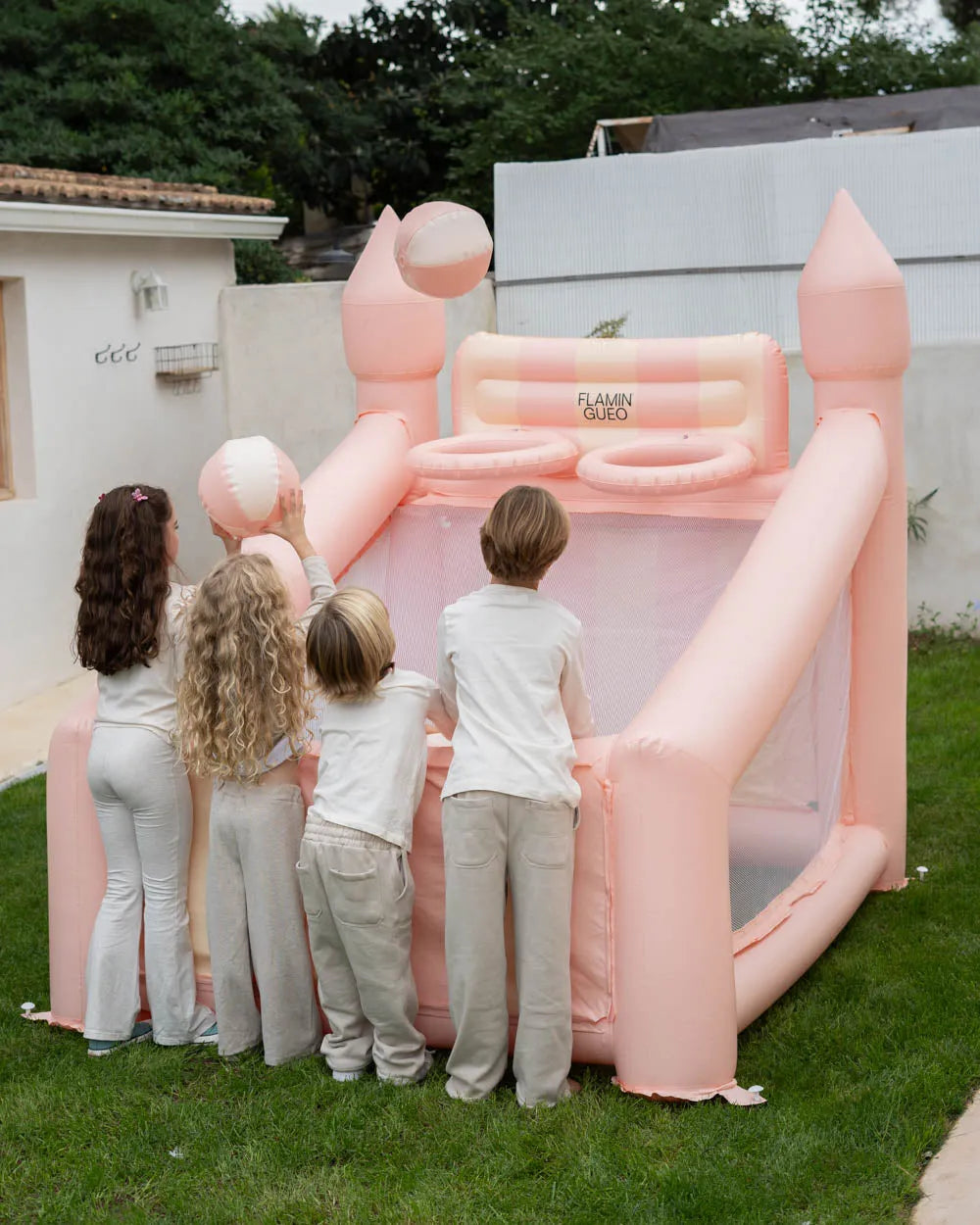 Canasta hinchable grande infantil - CREAM
