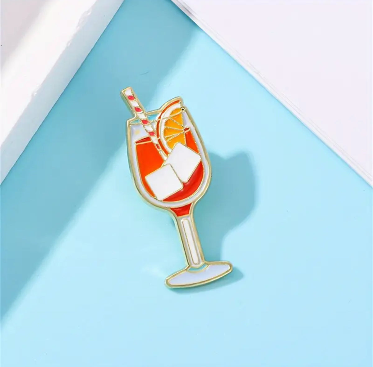 Cocktail Spritz Pin