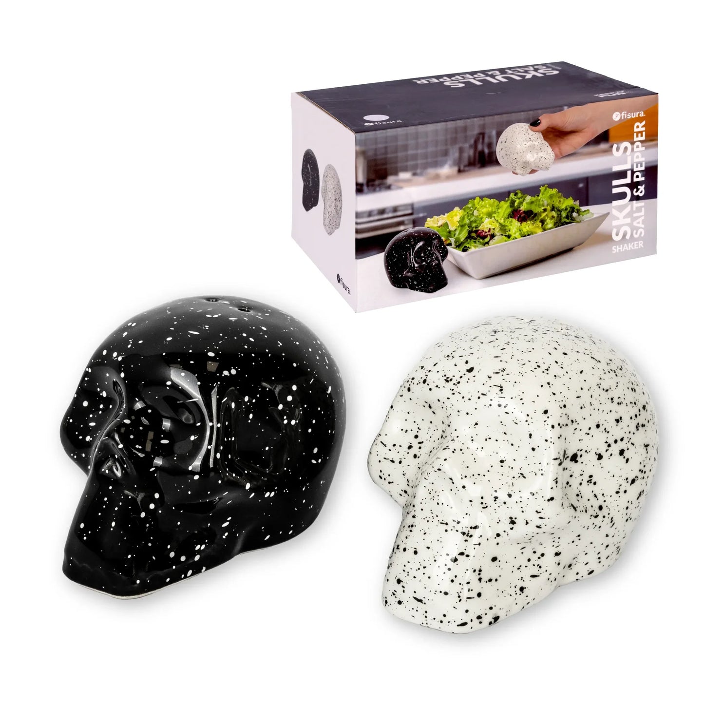 Skull salt and pepper shakers