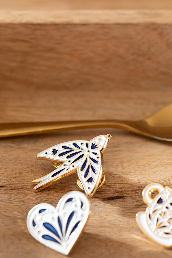 Swallow - pins
