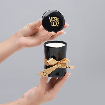 MASSAGE CANDLE with an intoxicating scent