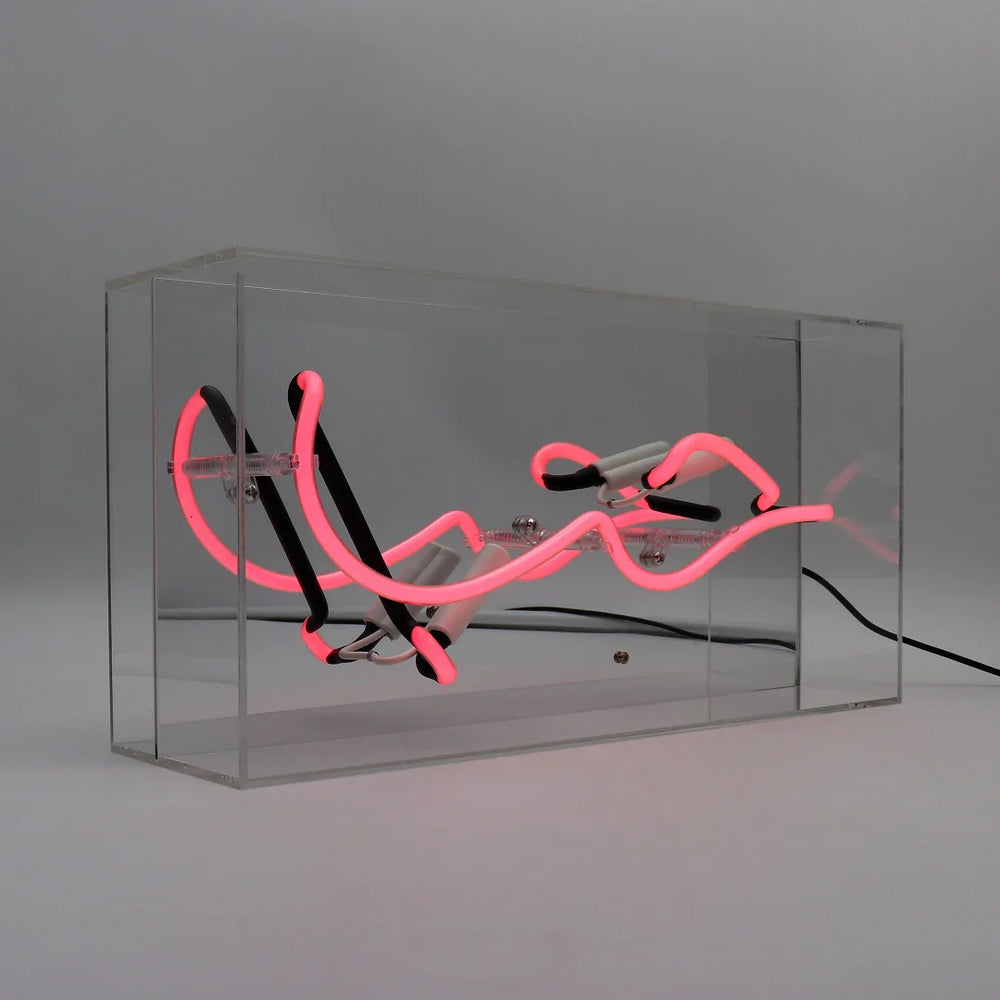 Neon 'HUB' (Love in Arabic)
