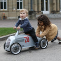 Rider Mercedes-Benz W 25 Zilveren Pijl