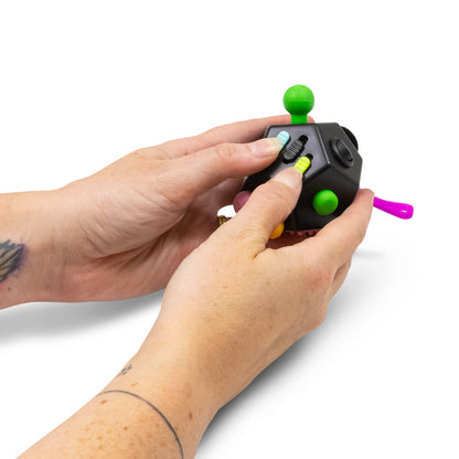 MÉGA FIDGET