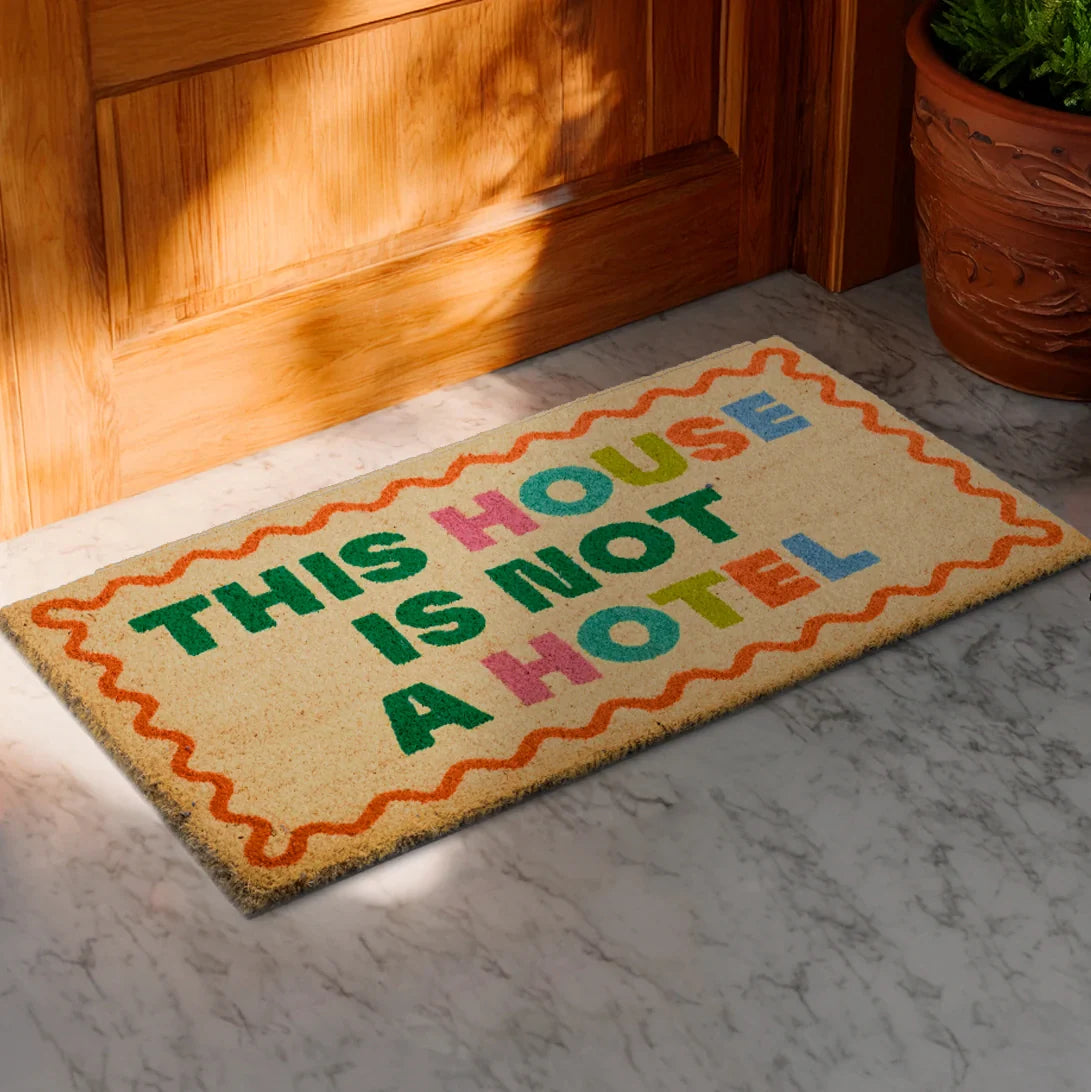 Paillasson « This house is not a hotel »