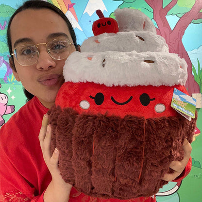 Peluche Comfort Food Squishable – Cupcake Red Velvet
