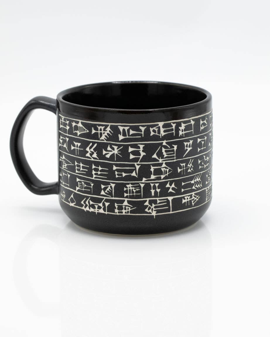 Mug Sculptée à la Main en Cunéiforme (430 ml) – produit scientifique Cognitive Surplus EU, vue 2