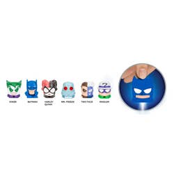 BATMAN MICROLITE IN TRANSPARENT PACKAGING 3.4X3.4X11.4 CM