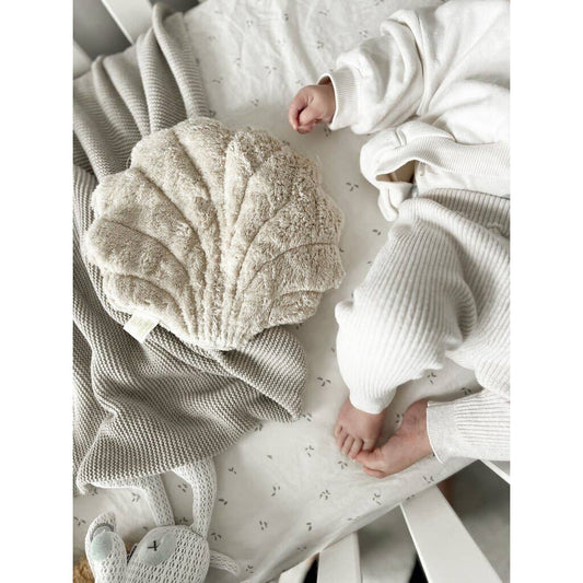 Small seashell heating pad