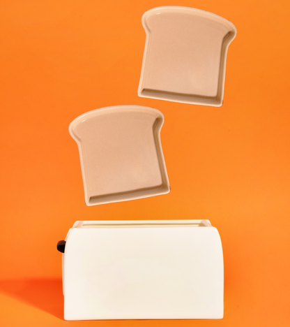 Set of two toast plates