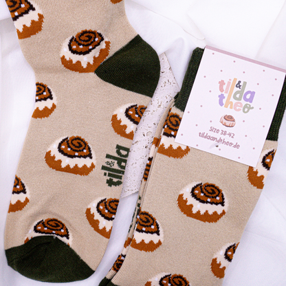 Cinnamon Roll Socks