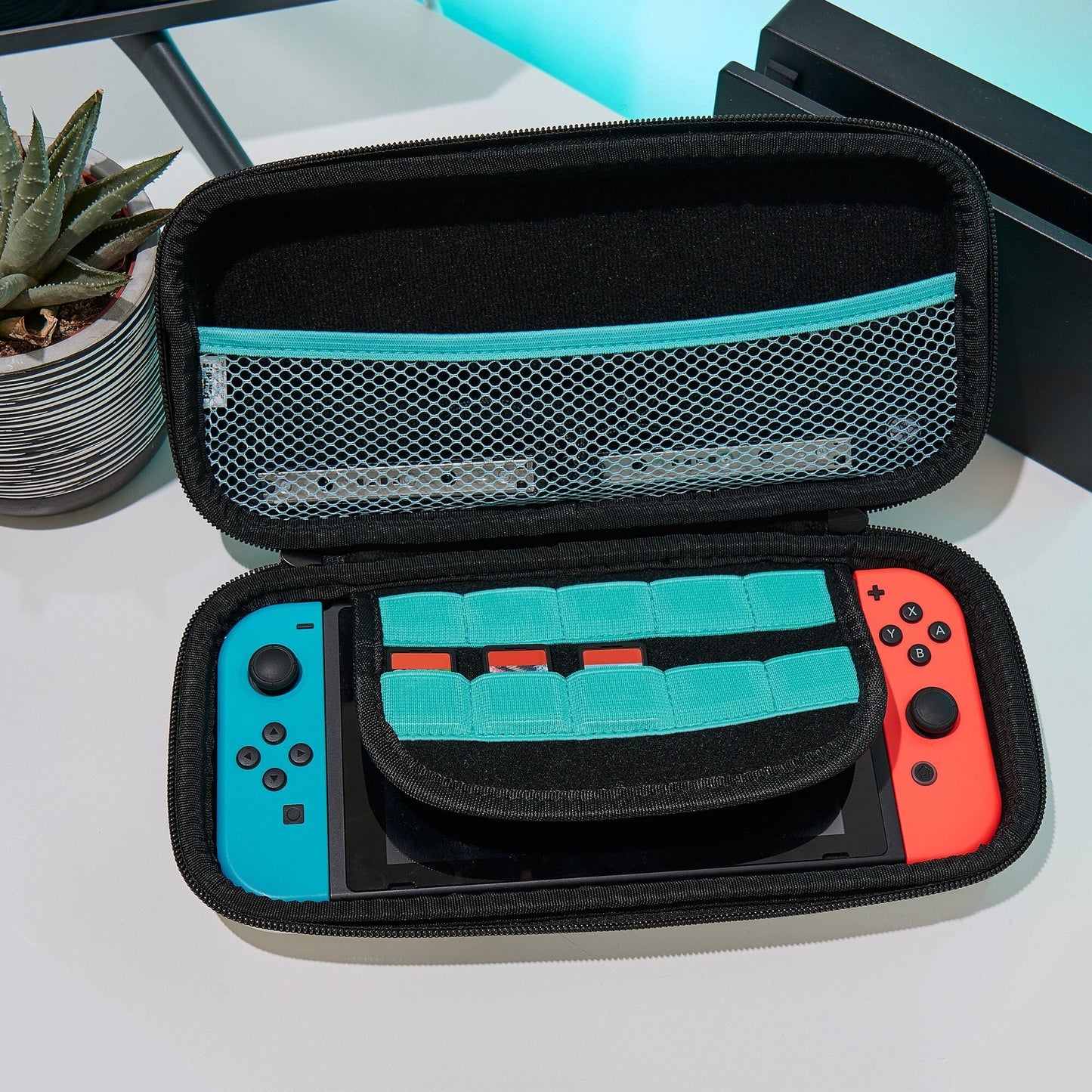 Nintendo Switch Case Fortnite - Lama