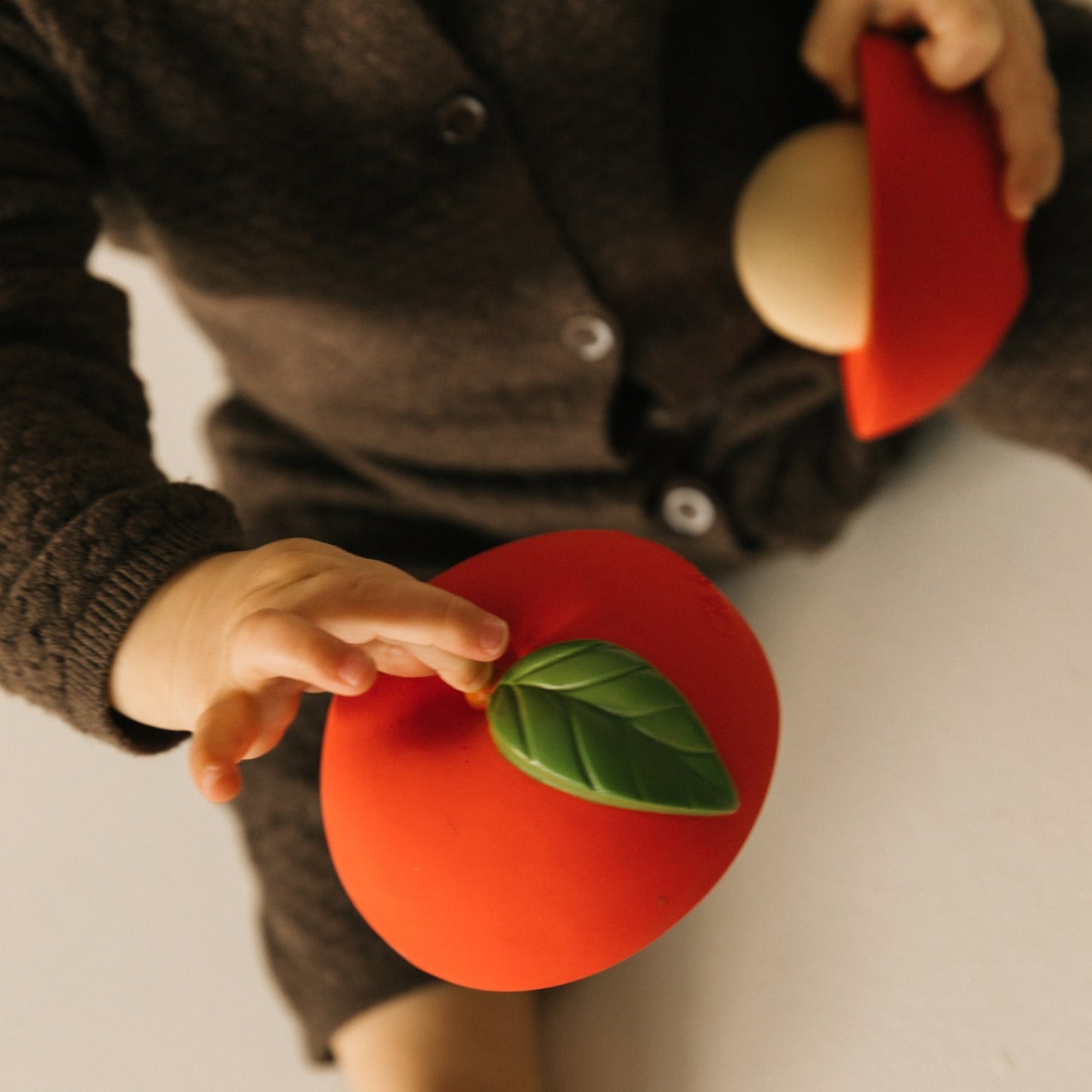 Apple Jouet à Empiler & Balle Hochet