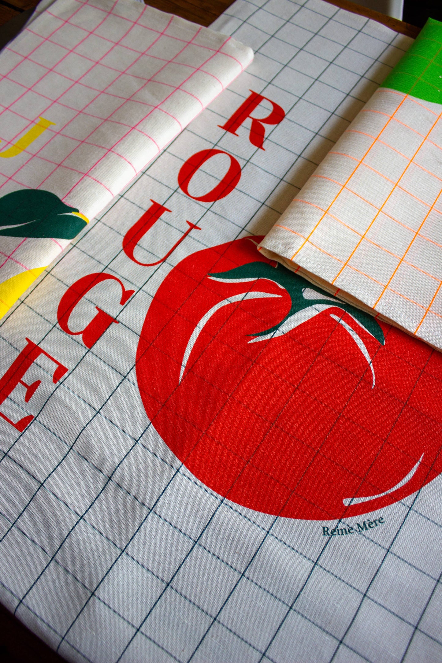 Red Tomato Tea Towel