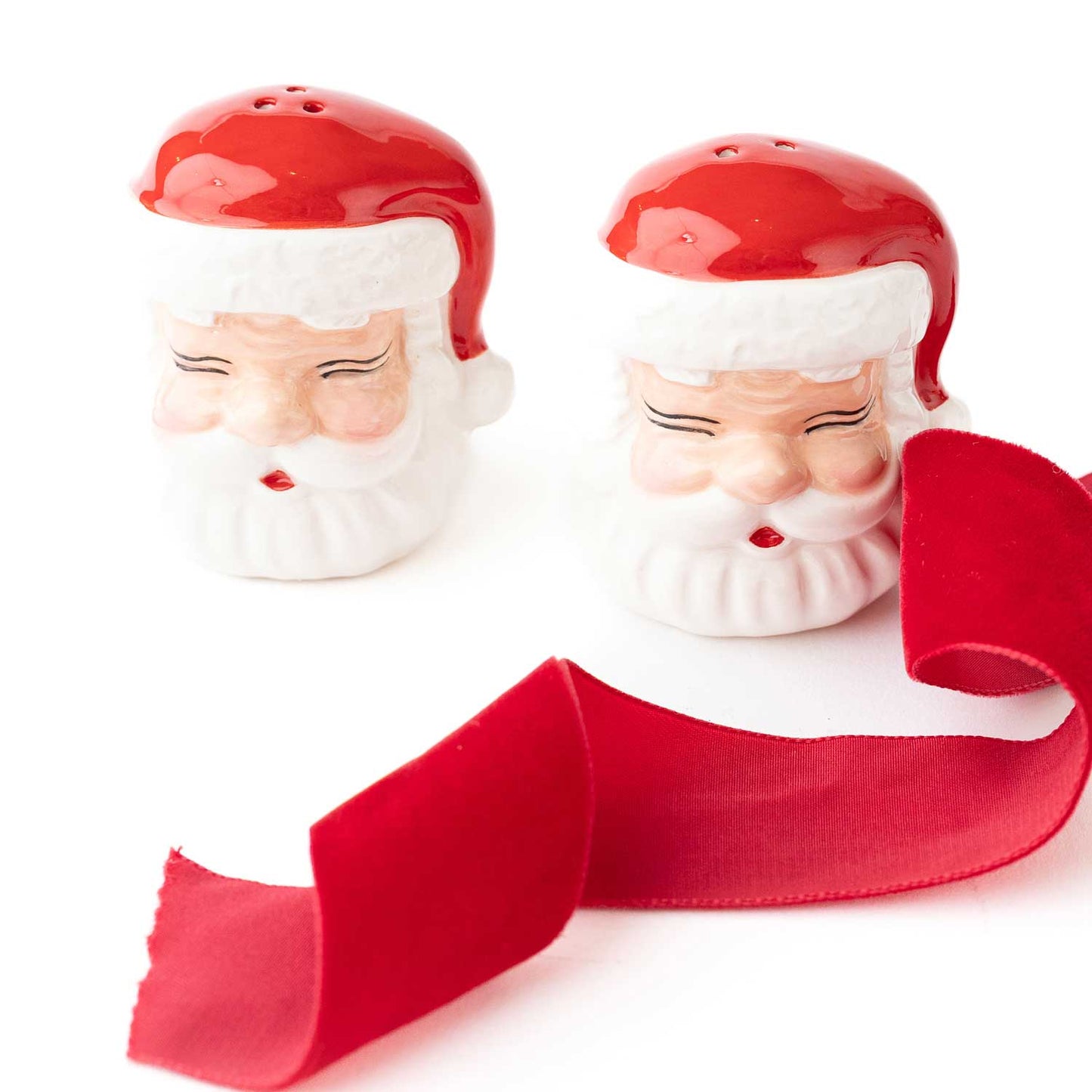 Sel et poivre Père Noël rouge