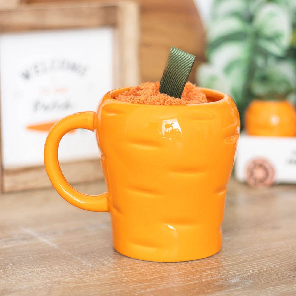 Ensemble de tasse et chaussettes en forme de carotte