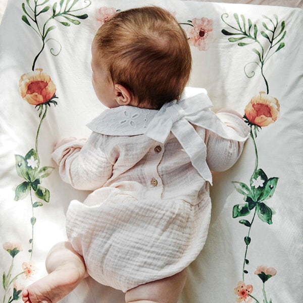 Bandana-Lätzchen Broderie Anglaise