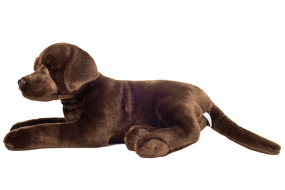 Peluche Labrador marron chocolat couché