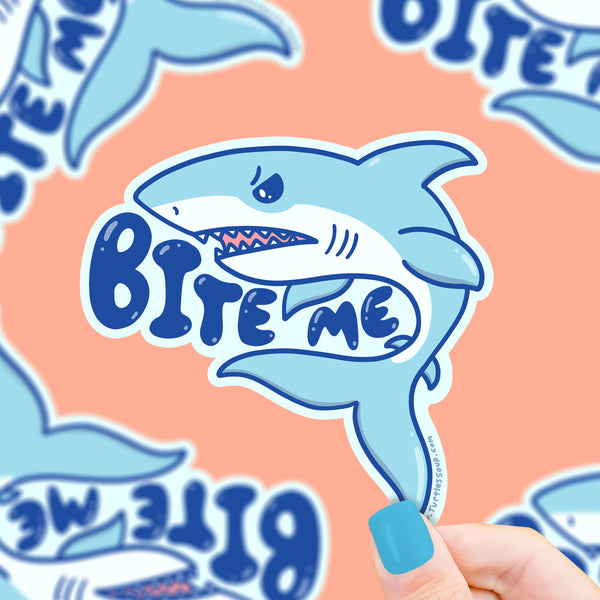 Autocollant Requin "Bite Me"