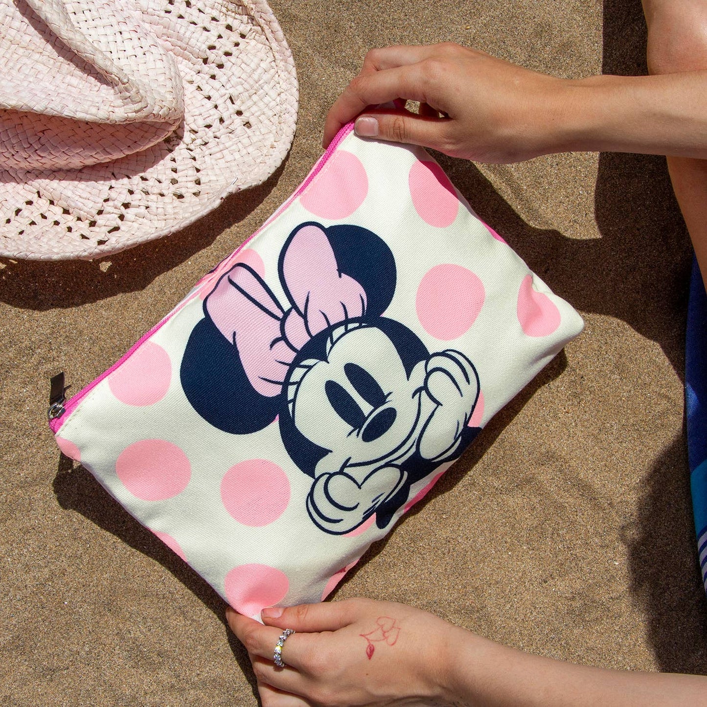 Disney Minnie Mouse Dots-Sun Toiletry Bag, Pink