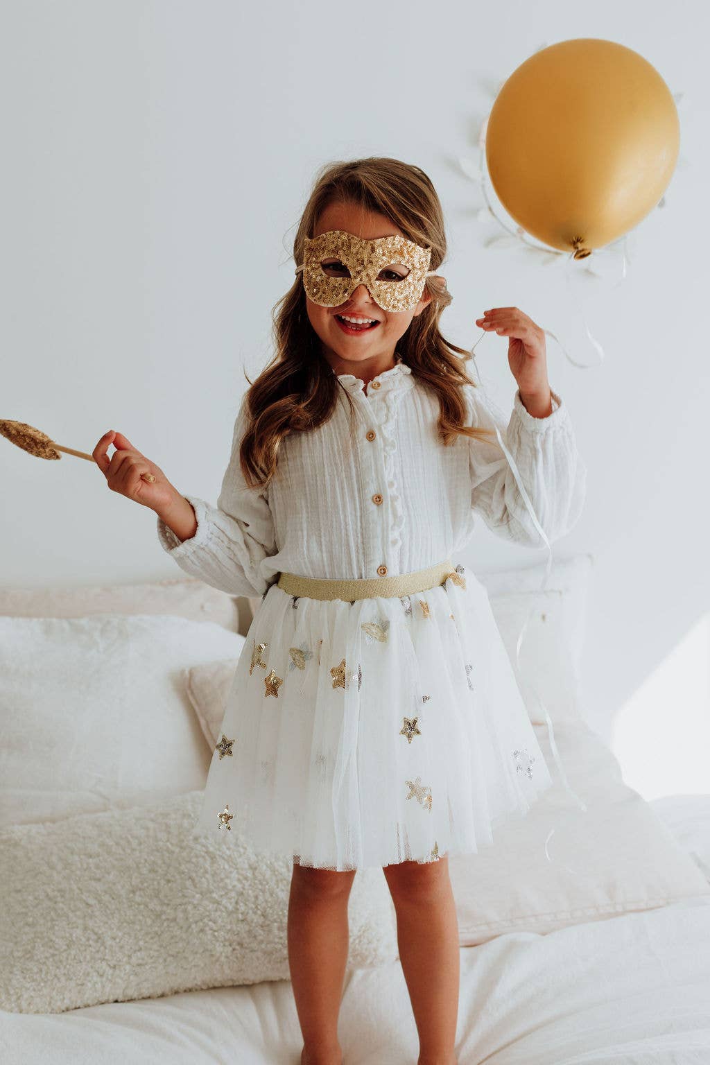 Mask - Gold Sequins