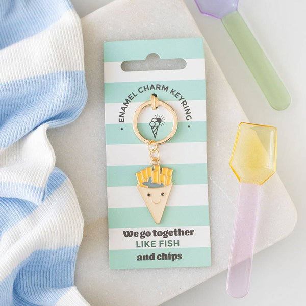 Sleutelhanger met vis en chips