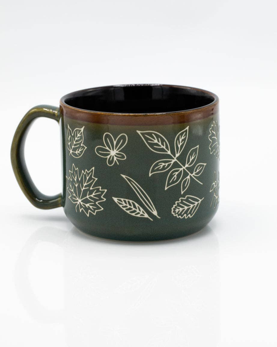Mug Sculpté à la Main avec Feuilles Pressées (430 ml) – produit scientifique Cognitive Surplus EU, vue 2