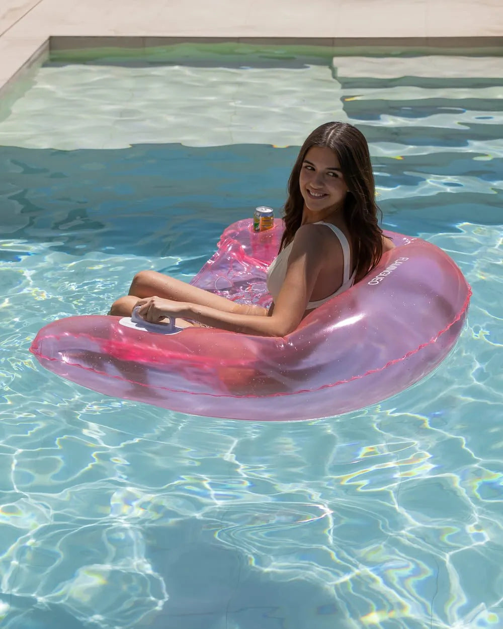 Pink chair-style float - CRETA