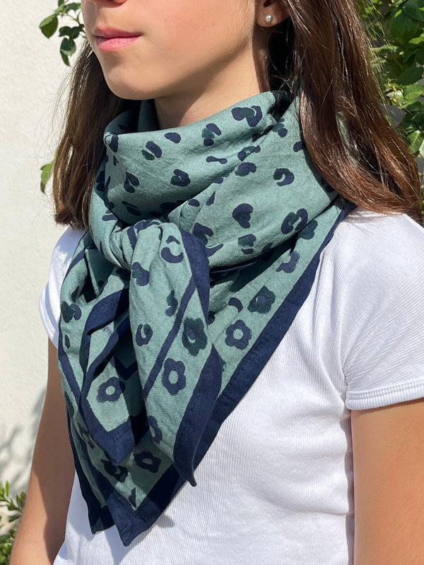 Grand foulard  - OSCAR