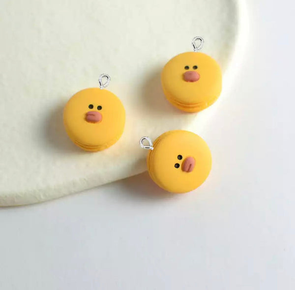 Eend Macaron Charm