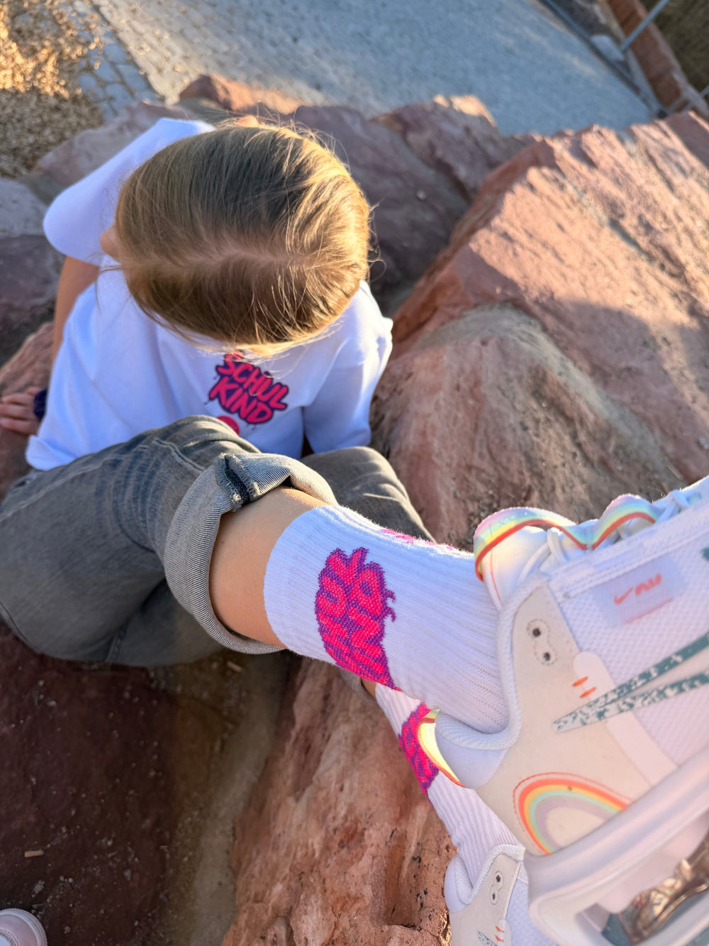 Schulkind Pink Graffiti Socks