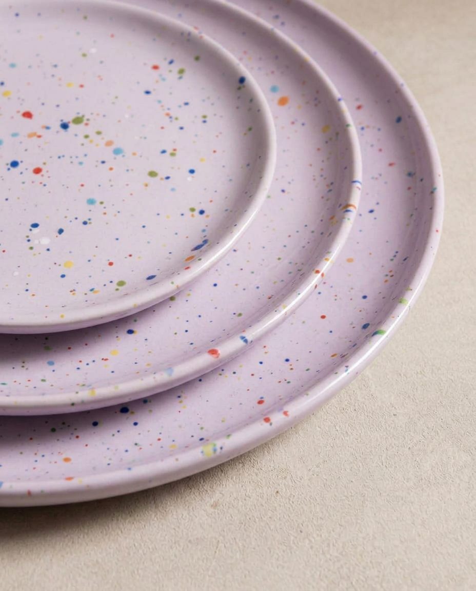 New Party Assiette à salade 22 cm Lilas – détail de l'émail – Egg Back Home