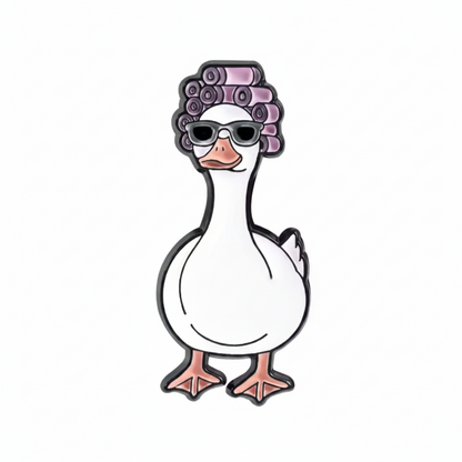 Pin’s Canard Blanc Glamour au Salon de Beauté