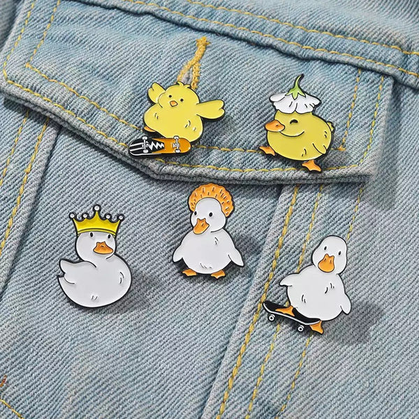 Pin's Canard Blanc Huppé – visuel produit