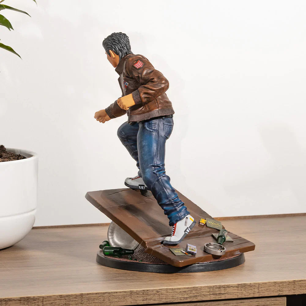 Statue Shenmue - Ryo Hazuki