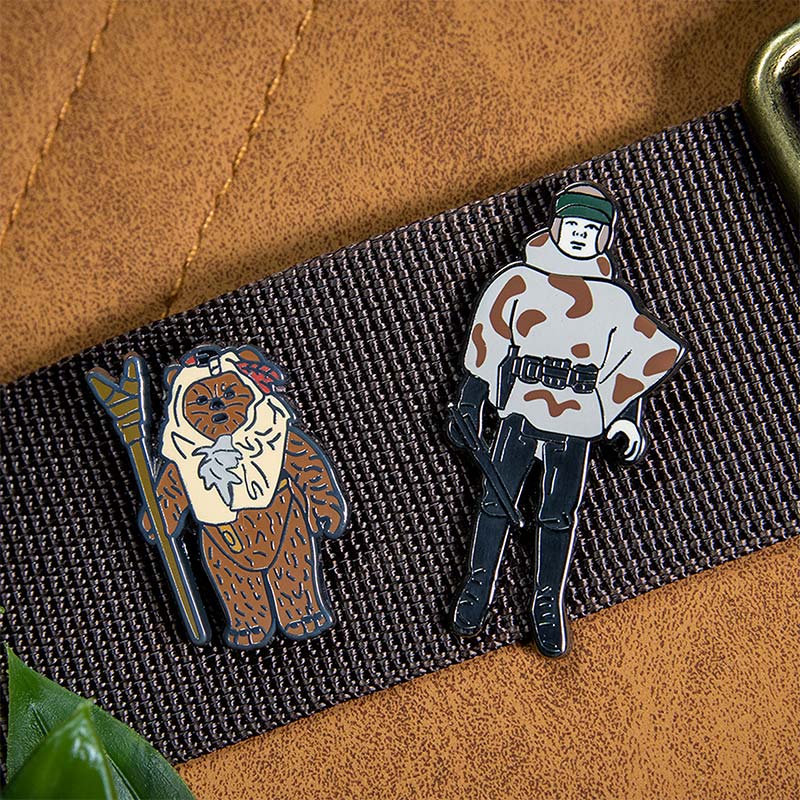 Pin's Star Wars Set 1.41 – Paploo and Luke Skywalker (in Battle Poncho)