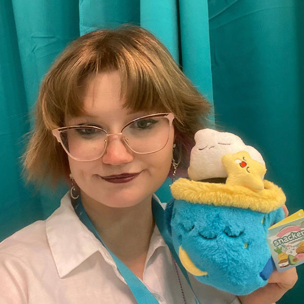 Peluche Alter Egos Squishable – Café Décaféiné
