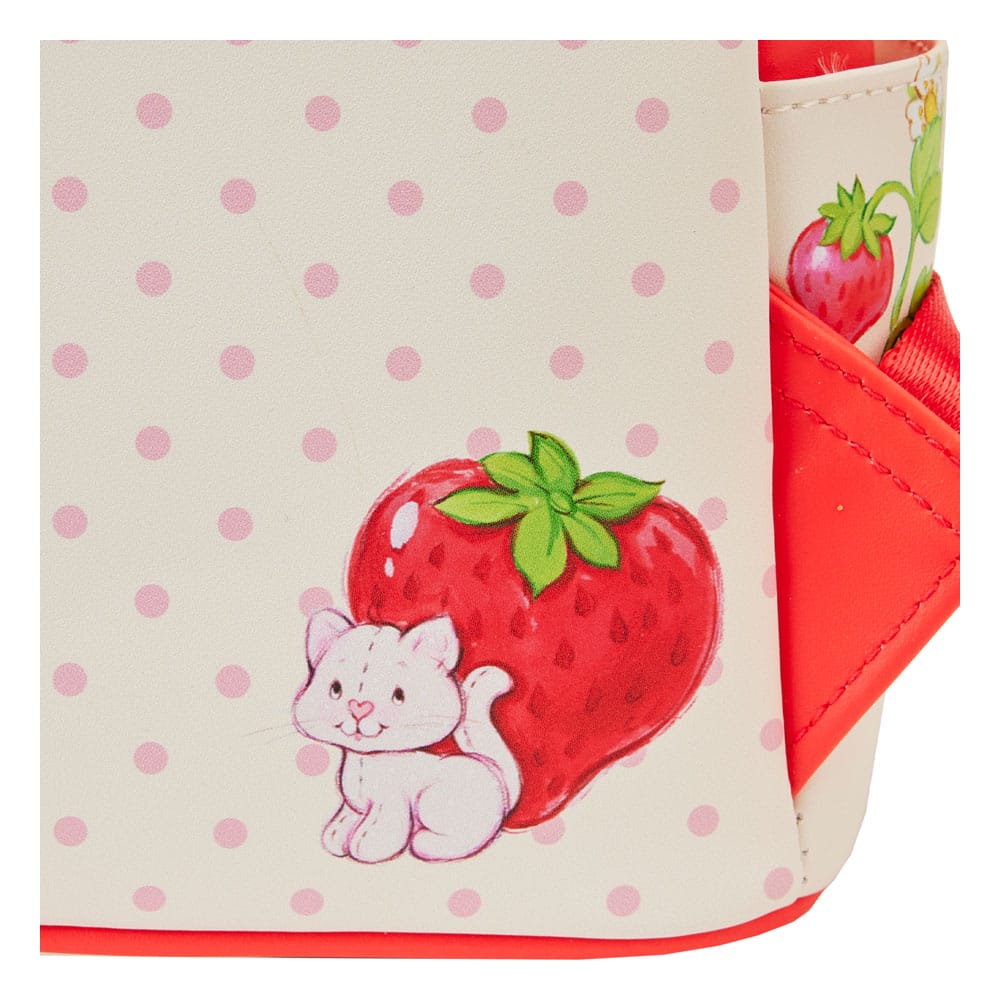 mini sac a dos charlotte aux fraises maison fraise loungefly
