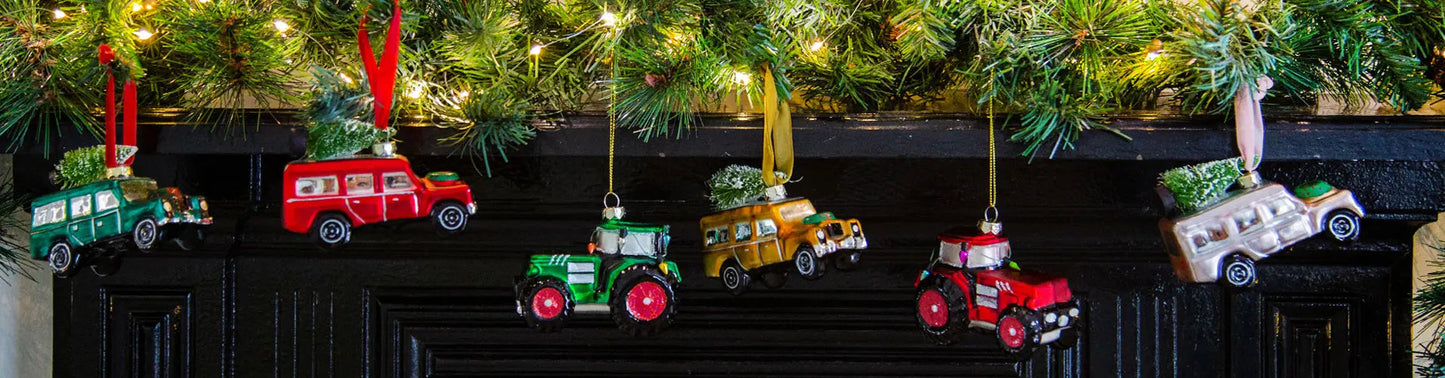 Boule de Noël Tracteur Rouge